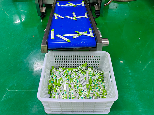 陜西蒲城客戶購買6列異型袋包裝機(jī)